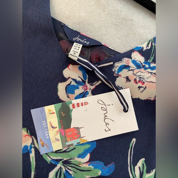 NWT Joules Size 4 Navy Blue Pink Floral V Neck Tank Top Flowy Lined Split Hem - Picture 11 of 11